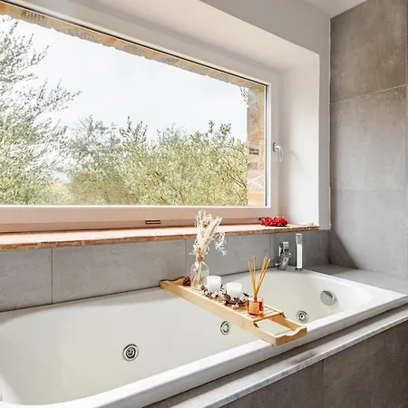 Charming Tuscany With Private Infinity Pool * Castel del Piano (Tuscany)